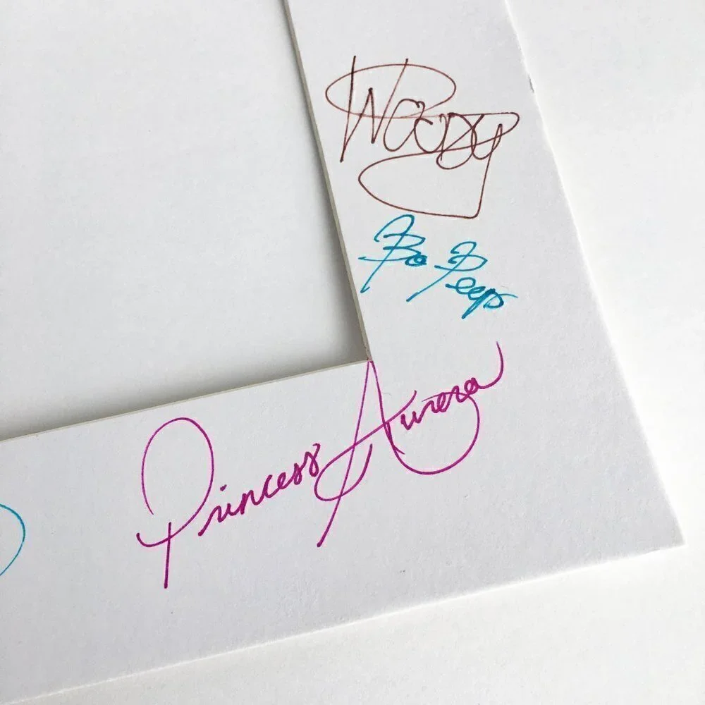 Genuine Disney Characters Autographed‎ Frame Mat